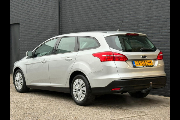 Ford FOCUS Wagon 1.0 Lease Edition AIRCO | CRUISE | NAVI | PDC | NWE APK Ford FOCUS Wagon 1.0 Lease Edition AIRCO | CRUISE | NAVI | PDC | NWE APK