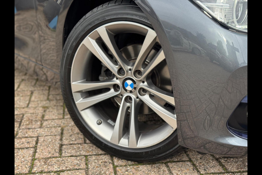 BMW 3-serie 320d M-Pakket High Executive 2018 AUT NAVI DAK!
