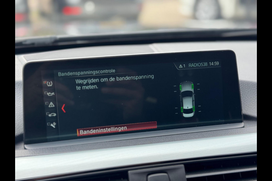 BMW 3-serie 320d M-Pakket High Executive 2018 AUT NAVI DAK!