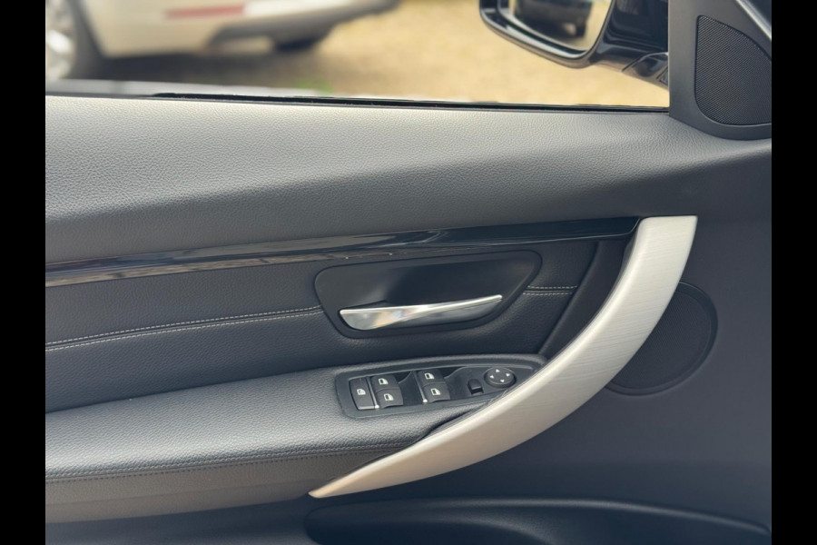 BMW 3-serie 320d M-Pakket High Executive 2018 AUT NAVI DAK!