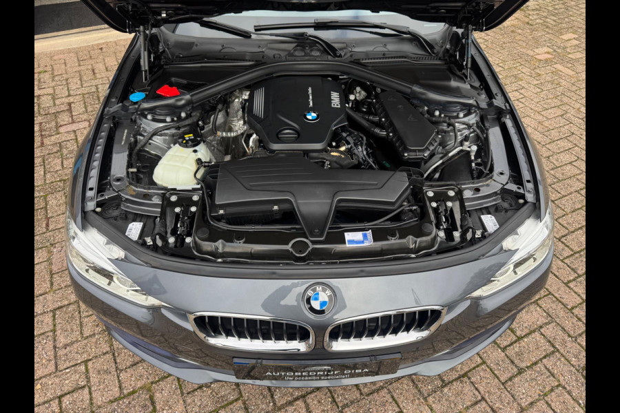 BMW 3-serie 320d M-Pakket High Executive 2018 AUT NAVI DAK!