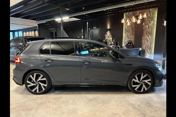 Volkswagen Golf 2.0 TDI 3X R-Line|PANO|BOMVOL!