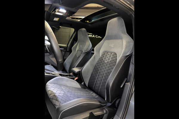 Volkswagen Golf 2.0 TDI 3X R-Line|PANO|BOMVOL!
