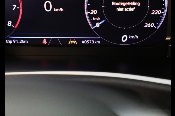Volkswagen T-Roc 1.5 TSI Sport Business R Line / AUT / ACC / Virtual Cockpit / Camera / Navi / Dode Hoek / Led / Pdc / 19 Inch