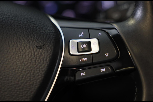 Volkswagen T-Roc 1.5 TSI Sport Business R Line / AUT / ACC / Virtual Cockpit / Camera / Navi / Dode Hoek / Led / Pdc / 19 Inch