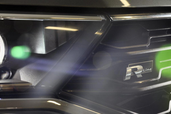 Volkswagen T-Roc 1.5 TSI Sport Business R Line / AUT / ACC / Virtual Cockpit / Camera / Navi / Dode Hoek / Led / Pdc / 19 Inch