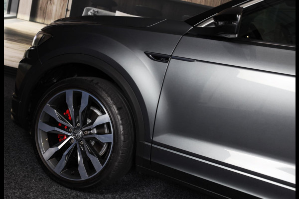 Volkswagen T-Roc 1.5 TSI Sport Business R Line / AUT / ACC / Virtual Cockpit / Camera / Navi / Dode Hoek / Led / Pdc / 19 Inch