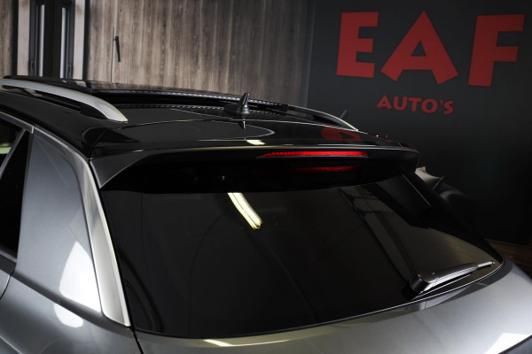 Volkswagen T-Roc 1.5 TSI Sport Business R Line / AUT / ACC / Virtual Cockpit / Camera / Navi / Dode Hoek / Led / Pdc / 19 Inch
