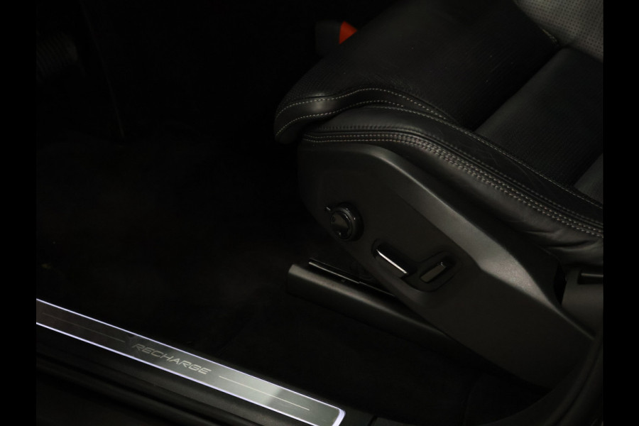 Volvo XC90 2.0 T8 Recharge AWD Inscription Exclusive [SCHUIFKANTELDAK, CAMERA 360, ADAPTIVE CRUISE CONTROL, MEMORY SEATS, HARMAN/KARDON, HUD, MASSAGE STOELEN, BLUETOOTH TELEFOON, NIEUWSTAAT]