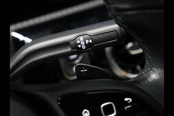 Mercedes-Benz A-Klasse 180 Business Solution [SCHUIFKANTELDAK, CRUISE CONTROL, CAMERA, PDC 360, APPLE CARPLAY, ANDROID AUTO, STOELVERWARMING, NIEUWSTAAT]