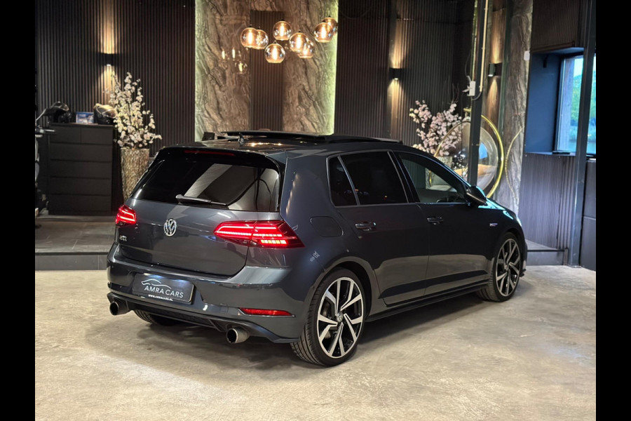 Volkswagen Golf 2.0 TSI GTI|PANO|LEDER|TREKHAAK|BOMVOL!