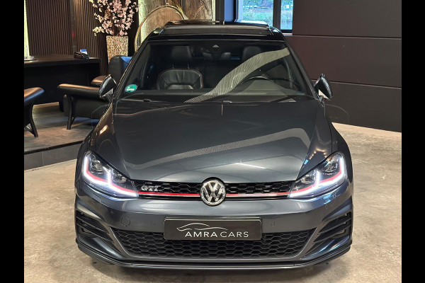Volkswagen Golf 2.0 TSI GTI|PANO|LEDER|TREKHAAK|BOMVOL!