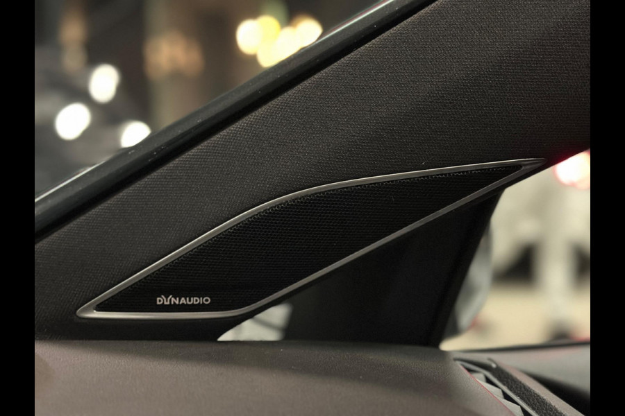 Volkswagen Golf 2.0 TSI GTI|PANO|LEDER|TREKHAAK|BOMVOL!