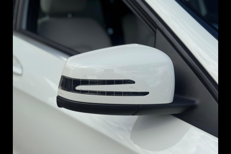 Mercedes-Benz A-Klasse 180 Prestige 2017 AUT NAVI LEDER NAP! Mercedes-Benz A-Klasse 180 Prestige 2017 AUT NAVI LEDER NAP!