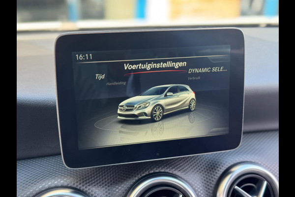 Mercedes-Benz A-Klasse 180 Prestige 2017 AUT NAVI LEDER NAP! Mercedes-Benz A-Klasse 180 Prestige 2017 AUT NAVI LEDER NAP!
