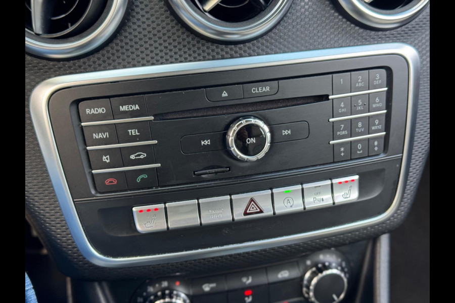 Mercedes-Benz A-Klasse 180 Prestige 2017 AUT NAVI LEDER NAP! Mercedes-Benz A-Klasse 180 Prestige 2017 AUT NAVI LEDER NAP!