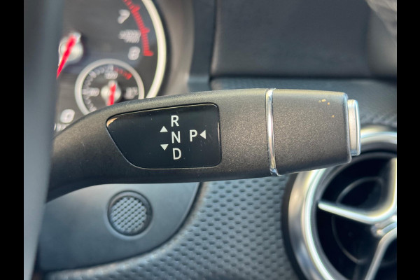 Mercedes-Benz A-Klasse 180 Prestige 2017 AUT NAVI LEDER NAP! Mercedes-Benz A-Klasse 180 Prestige 2017 AUT NAVI LEDER NAP!