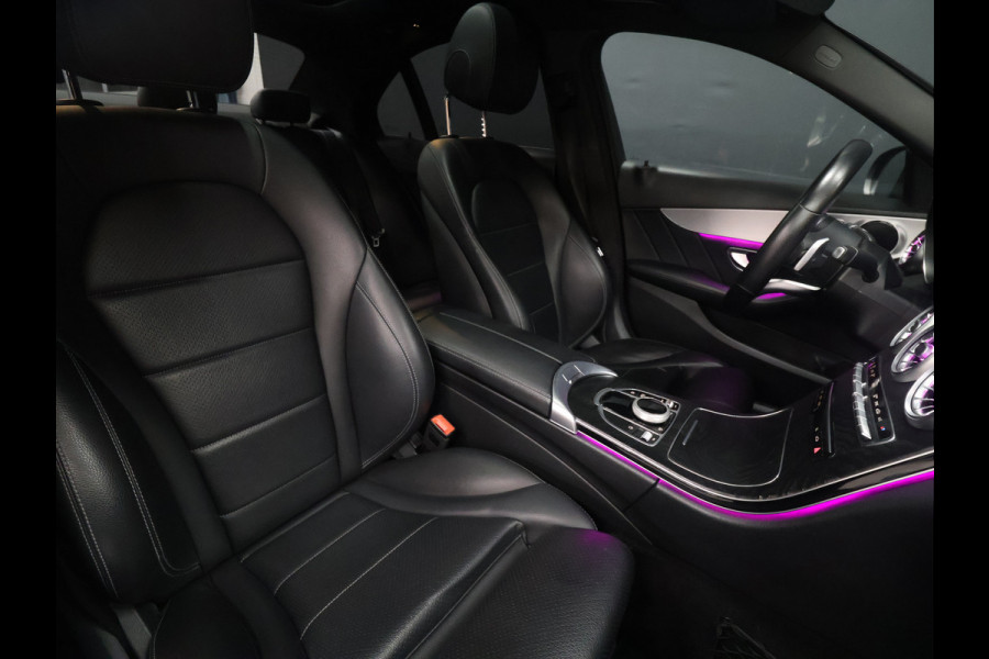 Mercedes-Benz C-Klasse 180 AMG Sport [SCHUIFKANTELDAK, SFEERVERLICHTING, APPLE CARPLAY, ANDROID, CAMERA, STOELVERWARMING, VOL LEDER, CRUISE, CLIMATE, NIEUWSTAAT]
