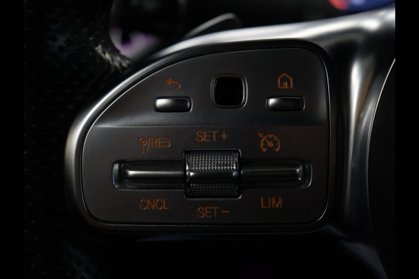 Mercedes-Benz C-Klasse 180 AMG Sport [SCHUIFKANTELDAK, SFEERVERLICHTING, APPLE CARPLAY, ANDROID, CAMERA, STOELVERWARMING, VOL LEDER, CRUISE, CLIMATE, NIEUWSTAAT]