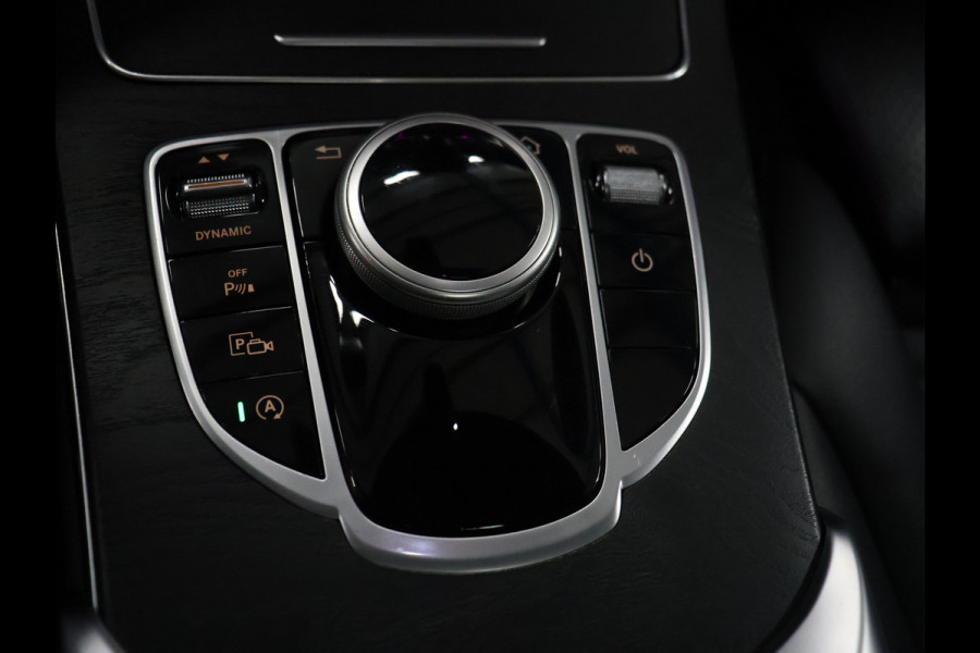 Mercedes-Benz C-Klasse 180 AMG Sport [SCHUIFKANTELDAK, SFEERVERLICHTING, APPLE CARPLAY, ANDROID, CAMERA, STOELVERWARMING, VOL LEDER, CRUISE, CLIMATE, NIEUWSTAAT]