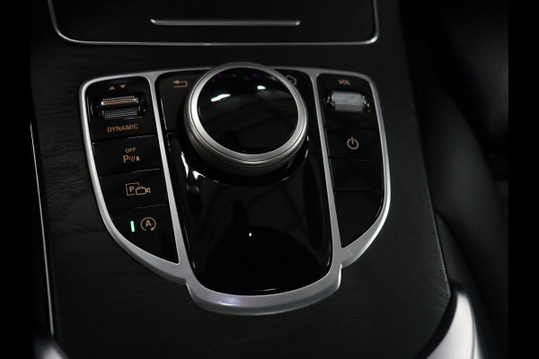 Mercedes-Benz C-Klasse 180 AMG Sport [SCHUIFKANTELDAK, SFEERVERLICHTING, APPLE CARPLAY, ANDROID, CAMERA, STOELVERWARMING, VOL LEDER, CRUISE, CLIMATE, NIEUWSTAAT]