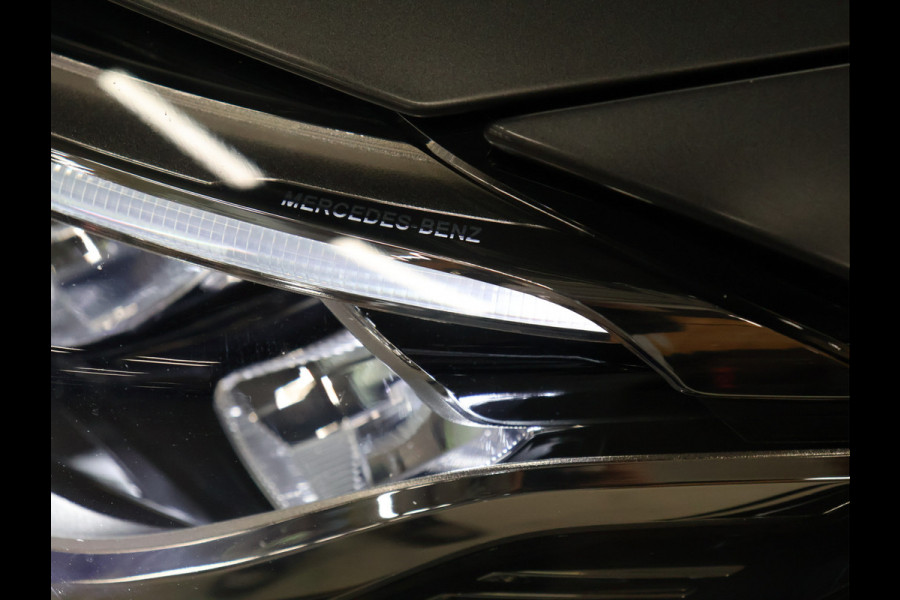 Mercedes-Benz C-Klasse 180 AMG Sport [SCHUIFKANTELDAK, SFEERVERLICHTING, APPLE CARPLAY, ANDROID, CAMERA, STOELVERWARMING, VOL LEDER, CRUISE, CLIMATE, NIEUWSTAAT]