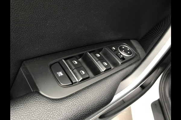 Kia Ceed 1.0 T-GDi DynamicPlusLine Kia Ceed 1.0 T-GDi DynamicPlusLine