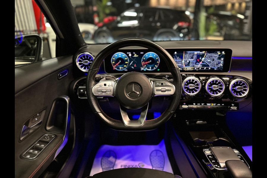 Mercedes-Benz A-Klasse 200 AMG|PANO|SFEER|CAMERA