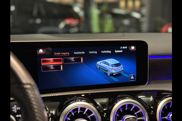 Mercedes-Benz A-Klasse 200 AMG|PANO|SFEER|CAMERA
