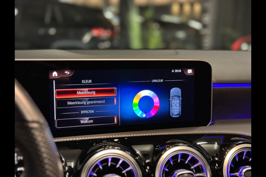 Mercedes-Benz A-Klasse 200 AMG|PANO|SFEER|CAMERA