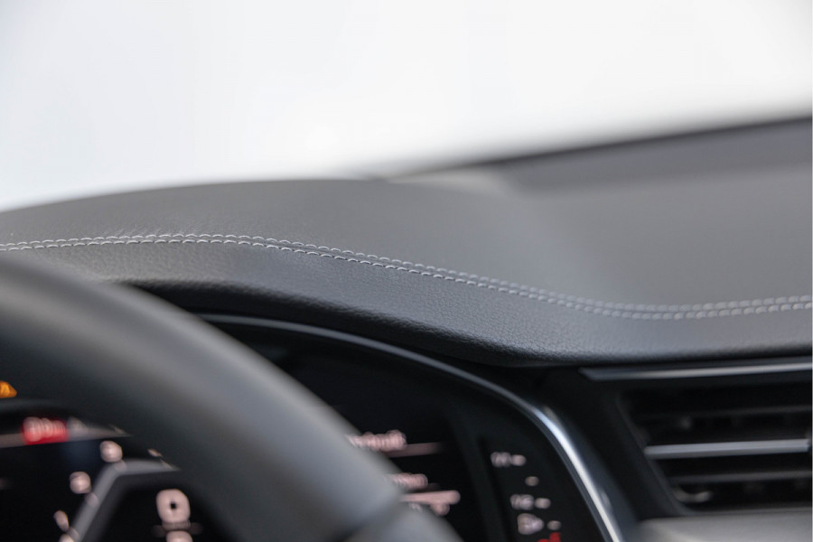 Audi S6 Avant TDI 344pk Quattro Pano S-stoelen Luchtv. 4-wielsturing B&O Trekhaak