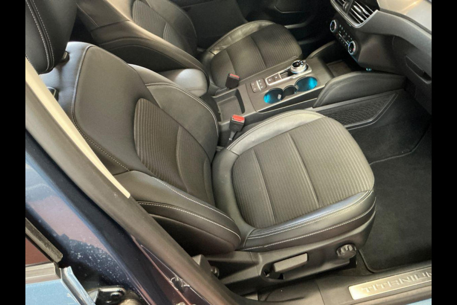 Ford Kuga 2.5 PHEV Titanium X | Adaptive cruise control | Winter Pack | Head up Display | Bang&Olufsen | Half lederen bekleding | Elektrische achterklep Ford Kuga 2.5 PHEV Titanium X | Adaptive cruise control | Winter Pack | Head up Display | Bang&Olufsen | Half lederen bekleding | Elektrische achterklep