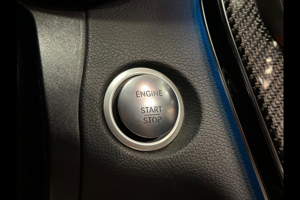 Mercedes-Benz C-Klasse AMG 63 S|PANO|KUIP|KERAMIC|FULL OPTION|Dealer ond. Mercedes-Benz C-Klasse AMG 63 S|PANO|KUIP|KERAMIC|FULL OPTION|Dealer ond.
