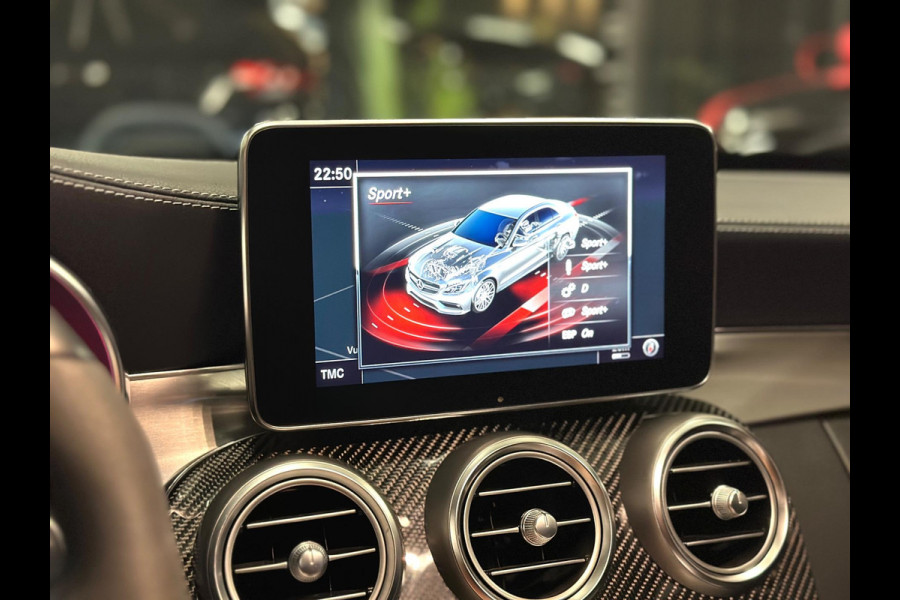 Mercedes-Benz C-Klasse AMG 63 S|PANO|KUIP|KERAMIC|FULL OPTION|Dealer ond. Mercedes-Benz C-Klasse AMG 63 S|PANO|KUIP|KERAMIC|FULL OPTION|Dealer ond.