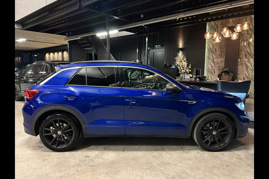 Volkswagen T-Roc 2.0 TSI 4Motion R|PANO|AKRA|FULL OPTIONS