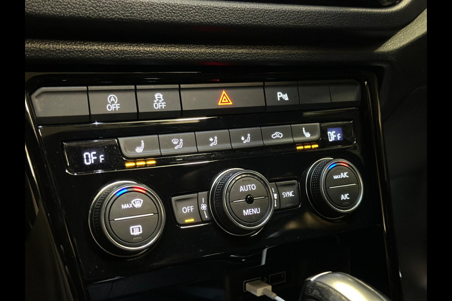Volkswagen T-Roc 2.0 TSI 4Motion R|PANO|AKRA|FULL OPTIONS