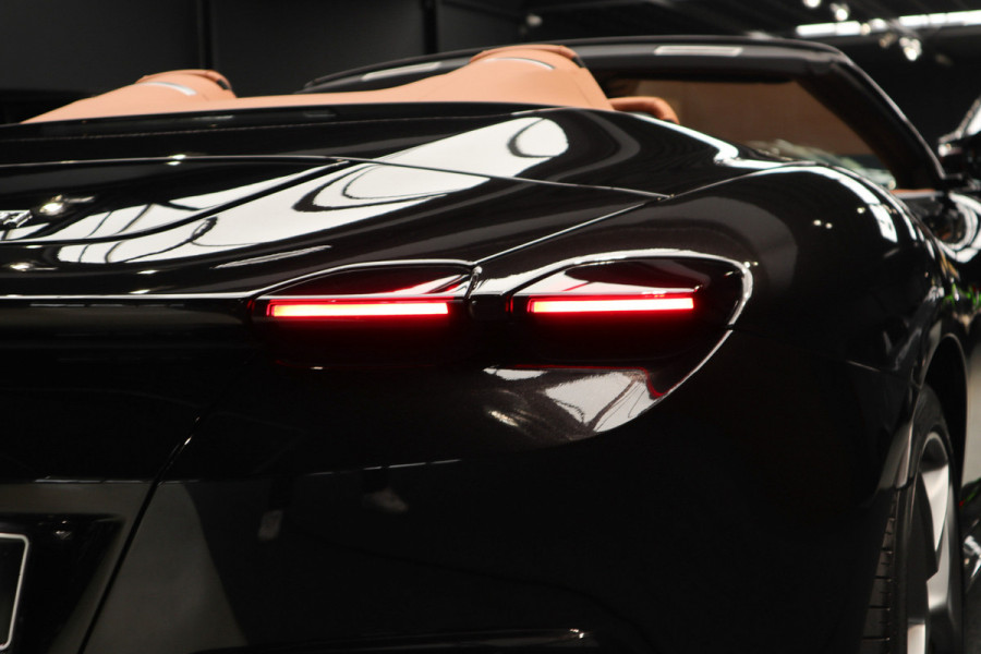 Ferrari Roma Spider 3.9 V8 Passenger Display-360-Carbon-Daytona Seats-Magneride Duel