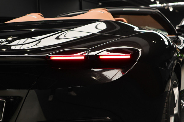 Ferrari Roma Spider 3.9 V8 Passenger Display-360-Carbon-Daytona Seats-Magneride Duel