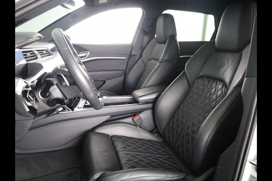 Audi e-tron S quattro 95 kWh 504pk | Panoramadak | B&O Premium Sound | Lederen bekleding "Diamond Stitching | Matrix Led