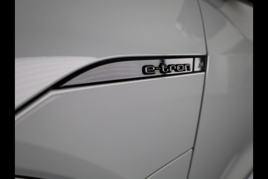 Audi e-tron S quattro 95 kWh 504pk | Panoramadak | B&O Premium Sound | Lederen bekleding "Diamond Stitching | Matrix Led