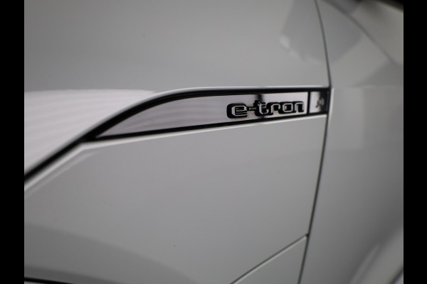 Audi e-tron S quattro 95 kWh 504pk | Panoramadak | B&O Premium Sound | Lederen bekleding "Diamond Stitching | Matrix Led