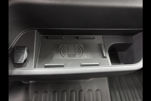 Renault Master T33 2.3 dCi 135 L2H2 BPM VRIJ! Airco Cruise control Parkeersensoren Navigatie Trekhaak