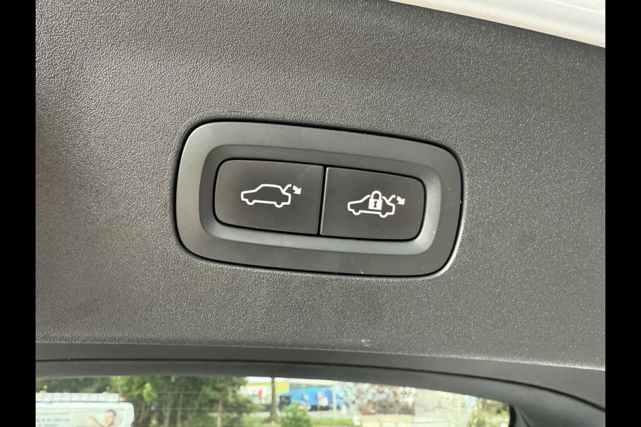 Polestar 2 Long Range Dual Motor AWD | Trekhaak | Panorama | 360 | Camera | Harman Kardon |