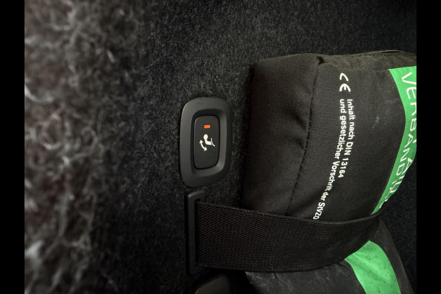 Polestar 2 Long Range Dual Motor AWD | Trekhaak | Panorama | 360 | Camera | Harman Kardon |