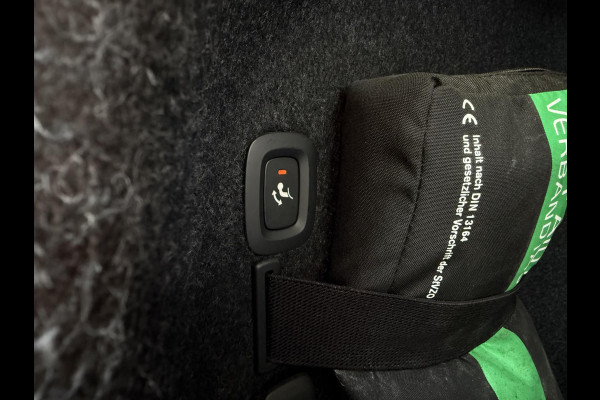 Polestar 2 Long Range Dual Motor AWD | Trekhaak | Panorama | 360 | Camera | Harman Kardon |