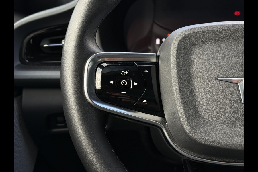 Polestar 2 Long Range Dual Motor AWD | Trekhaak | Panorama | 360 | Camera | Harman Kardon |