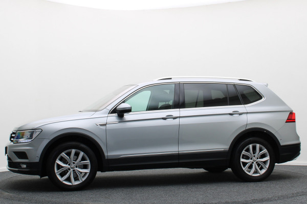 Volkswagen Tiguan Allspace 1.5 TSI DSG Comfortline 7p. Climate, ACC, Camera, Apple Carplay, PDC, Trekhaak, 18''