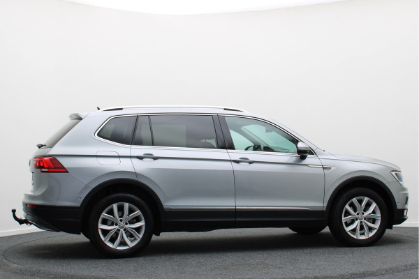 Volkswagen Tiguan Allspace 1.5 TSI DSG Comfortline 7p. Climate, ACC, Camera, Apple Carplay, PDC, Trekhaak, 18''