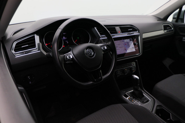 Volkswagen Tiguan Allspace 1.5 TSI DSG Comfortline 7p. Climate, ACC, Camera, Apple Carplay, PDC, Trekhaak, 18''