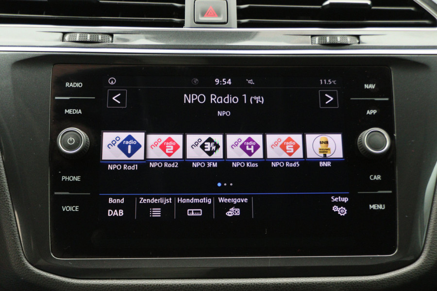 Volkswagen Tiguan Allspace 1.5 TSI DSG Comfortline 7p. Climate, ACC, Camera, Apple Carplay, PDC, Trekhaak, 18''